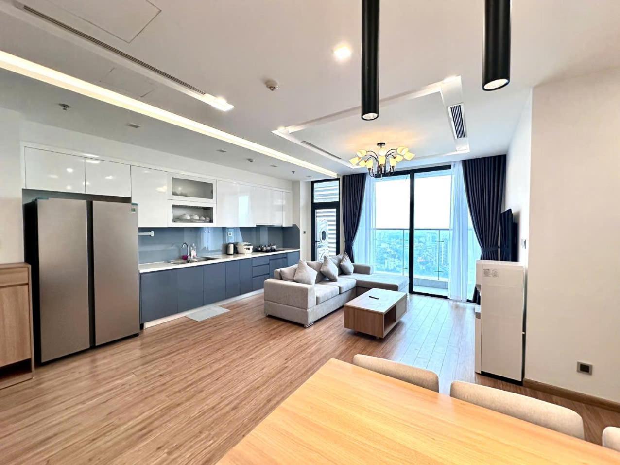 Luxury Apartment In Vinhomes Metropolis 河内 外观 照片