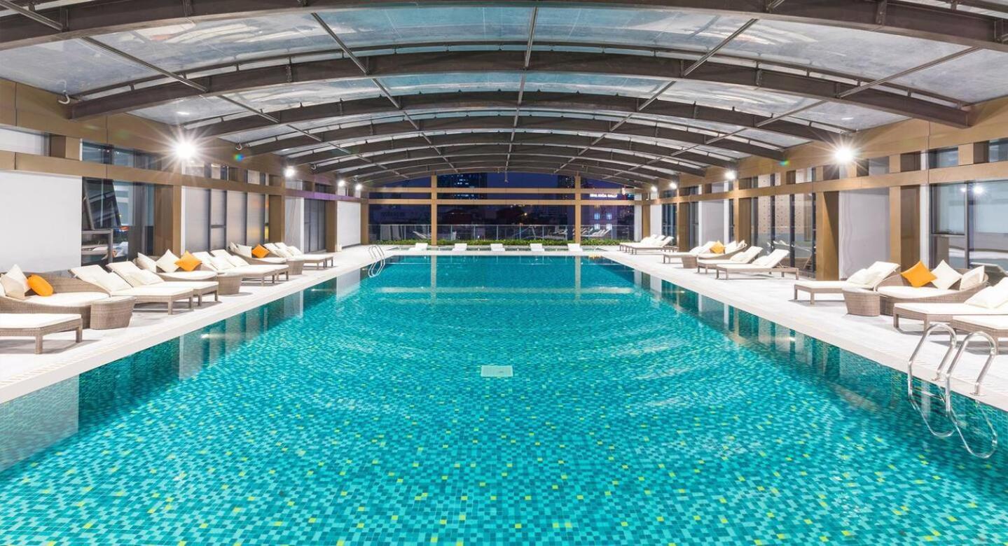 Luxury Apartment In Vinhomes Metropolis 河内 外观 照片