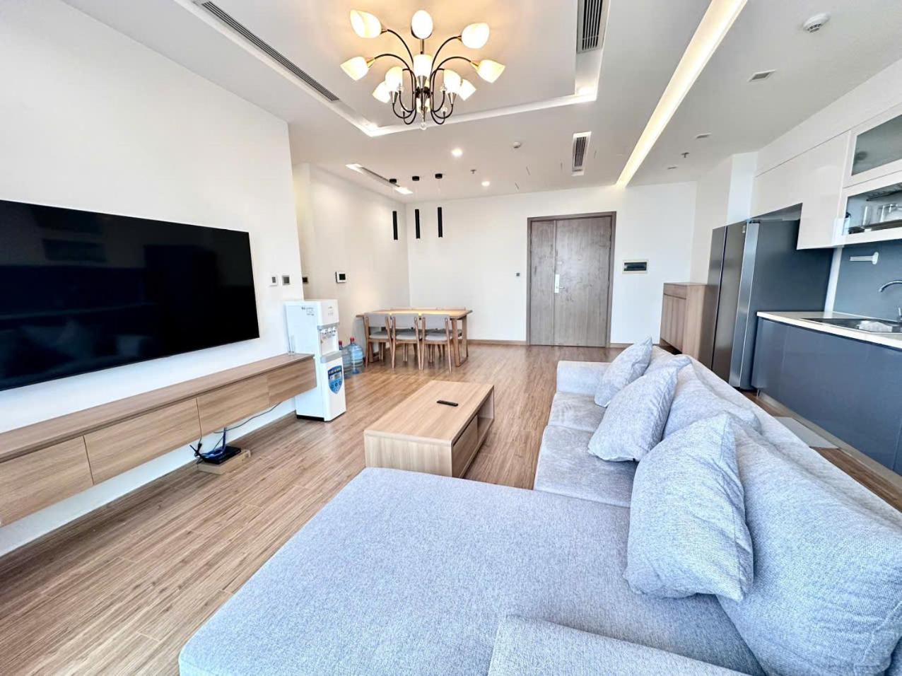 Luxury Apartment In Vinhomes Metropolis 河内 外观 照片