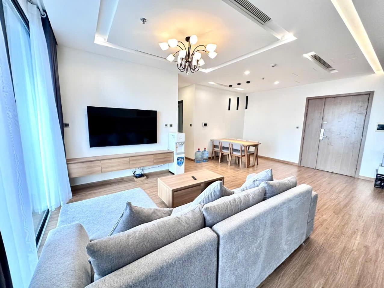 Luxury Apartment In Vinhomes Metropolis 河内 外观 照片