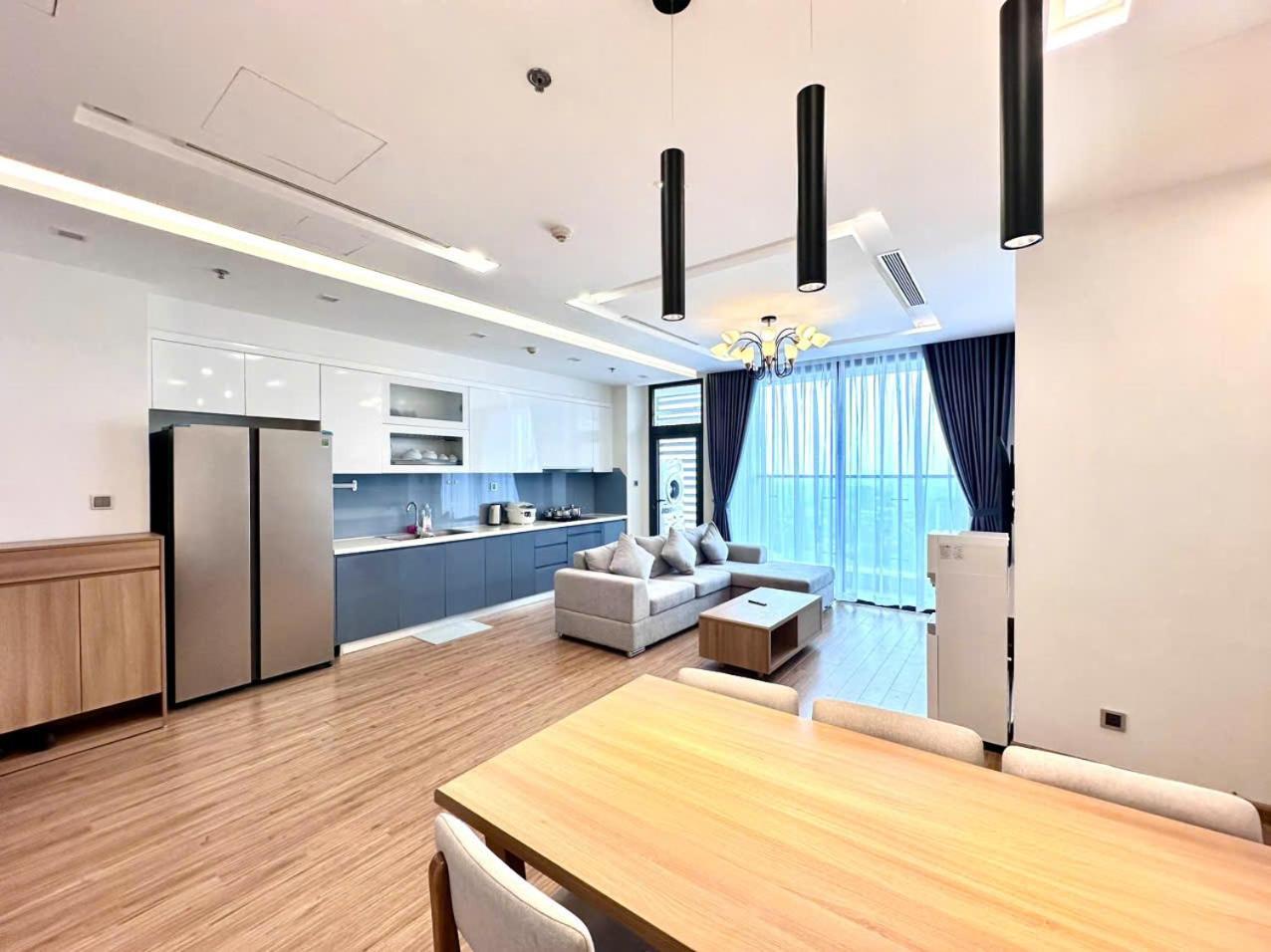 Luxury Apartment In Vinhomes Metropolis 河内 外观 照片